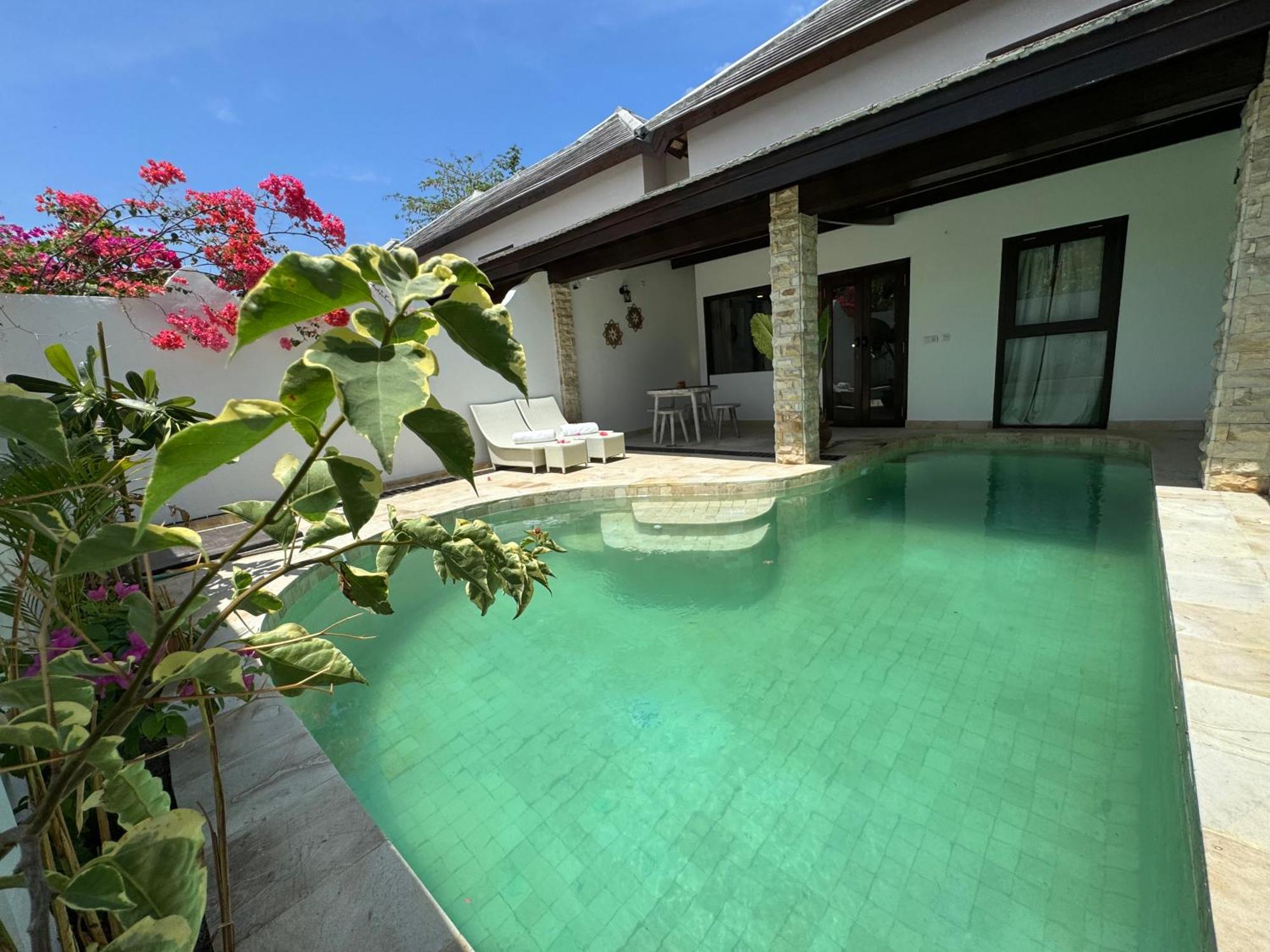 Cantika Villa Gili Trawangan Exterior foto
